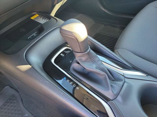 Certified 2025 Toyota Corolla LE image 27