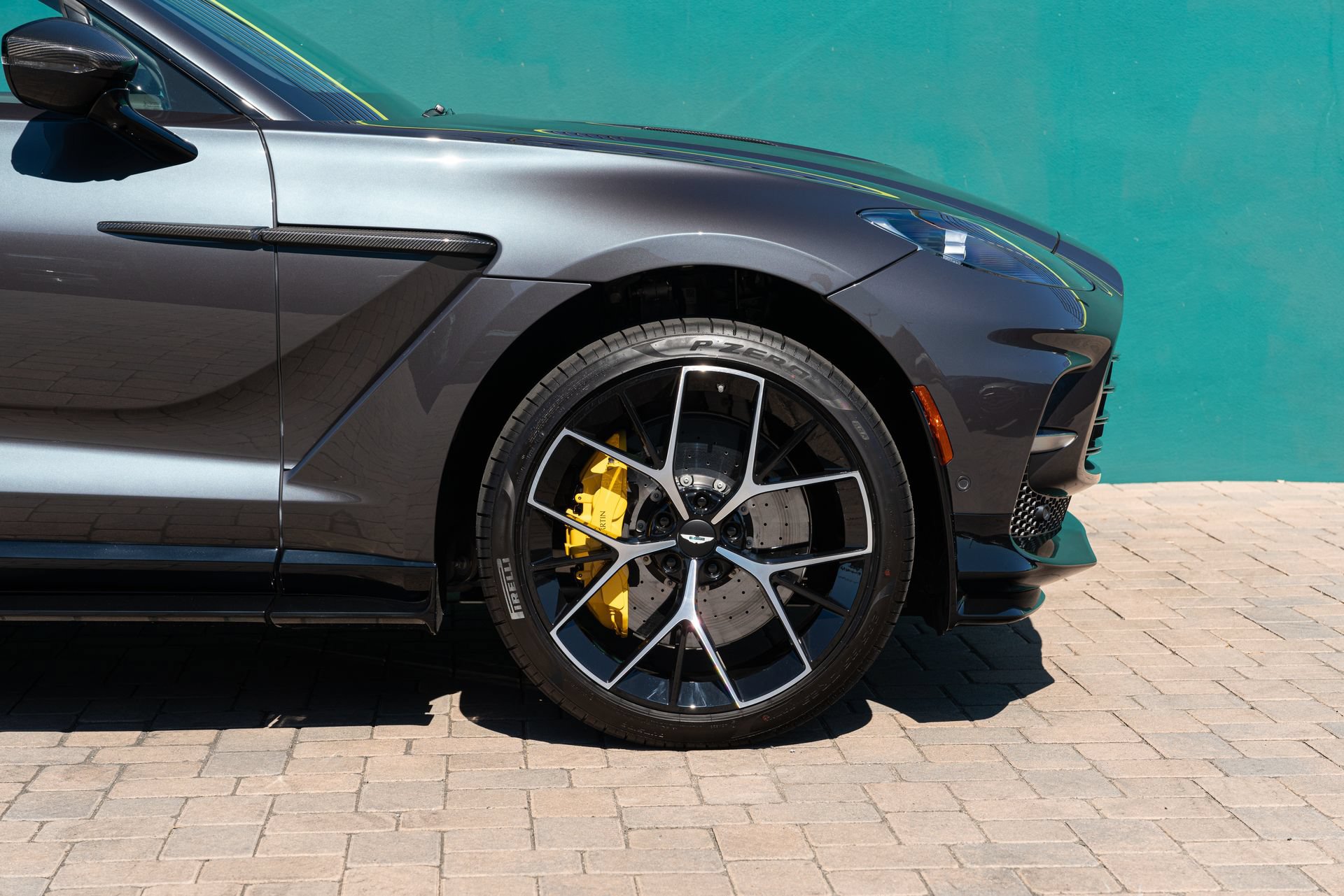 Used 2025 Aston Martin DBX 707 AWD/4WD image 21