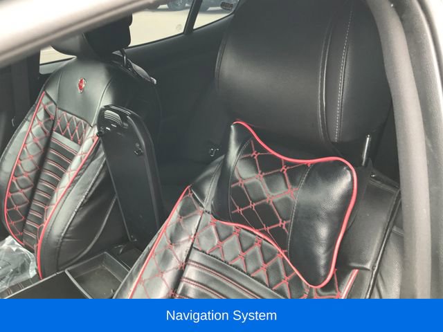 Used 2023 Kia Stinger GT-Line w/ Sun & Sound Package image 4