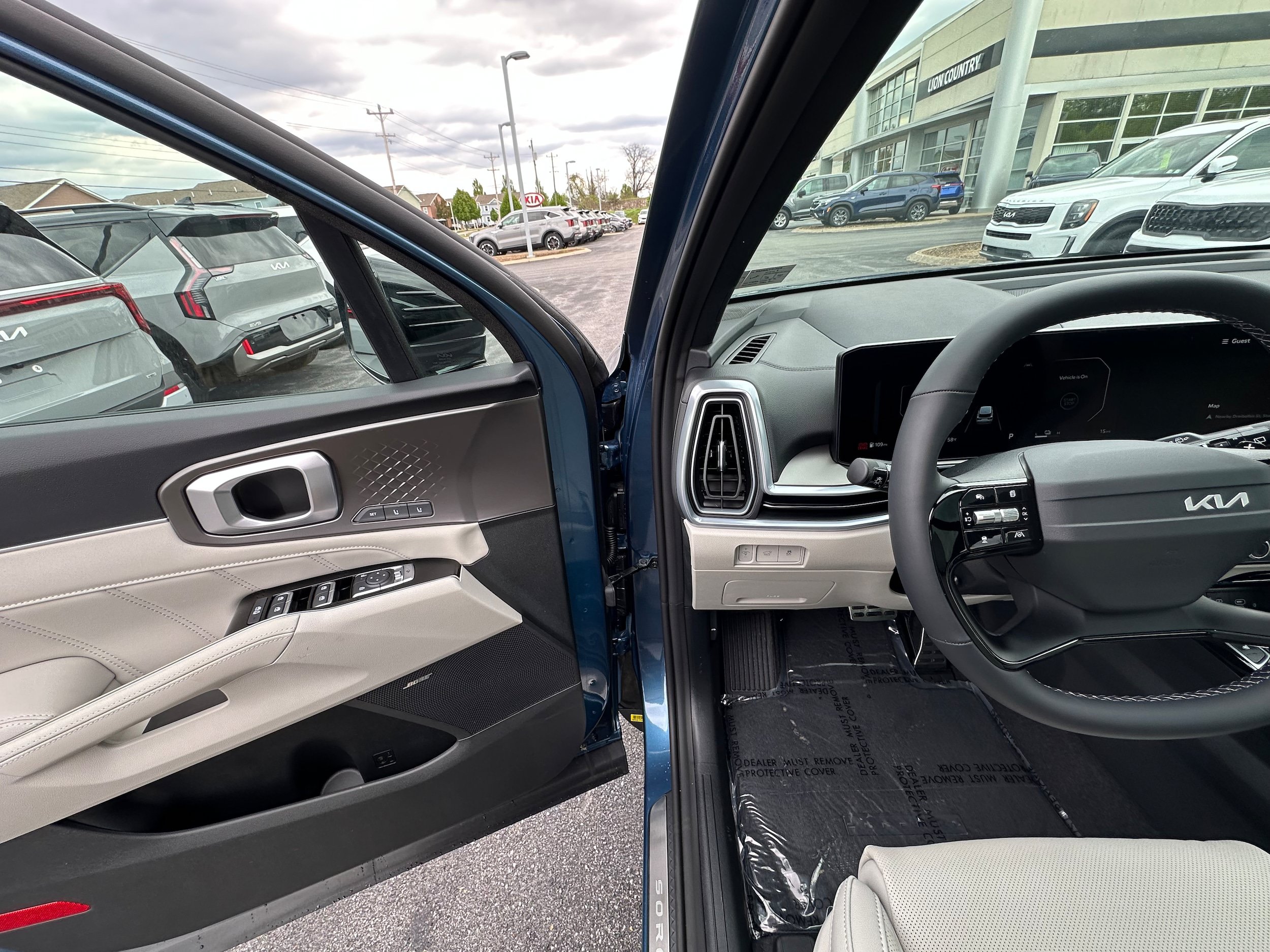 New 2026 Kia Sorento SX Prestige AWD/4WD image 32