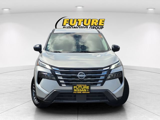 Certified 2024 Nissan Rogue S AWD/4WD image 2