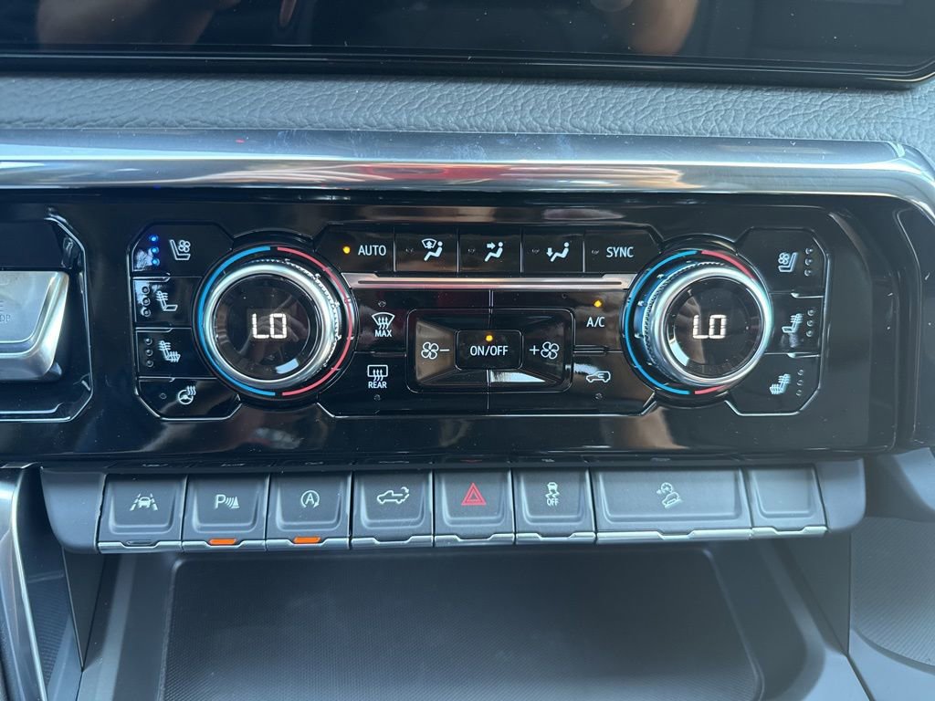 New 2026 GMC Sierra 1500 Denali AWD/4WD image 34