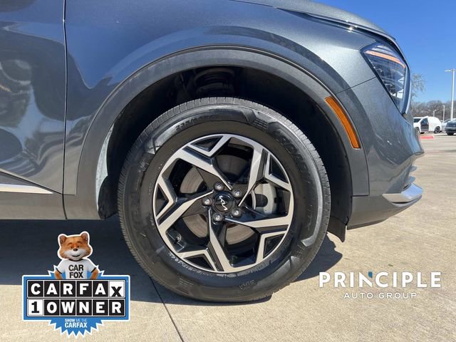Used 2024 Kia Sportage LX AWD/4WD image 11