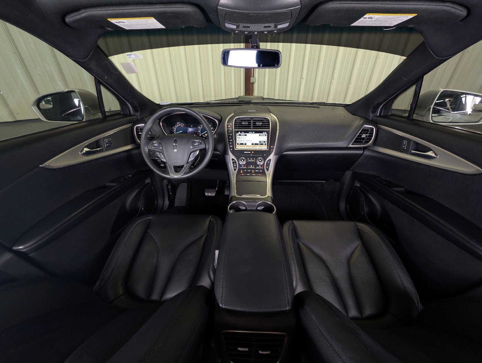 Used 2016 Lincoln MKX Premiere FWD image 4