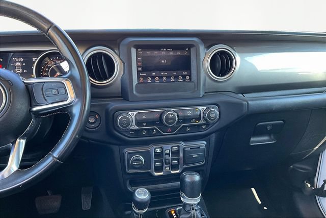 Used 2020 Jeep Wrangler Unlimited Sahara AWD/4WD image 6