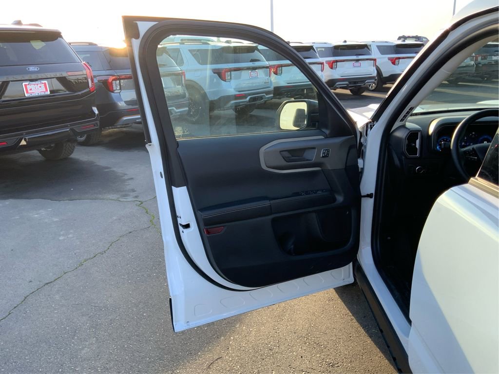 Used 2025 Ford Bronco Sport Outer Banks AWD/4WD image 21