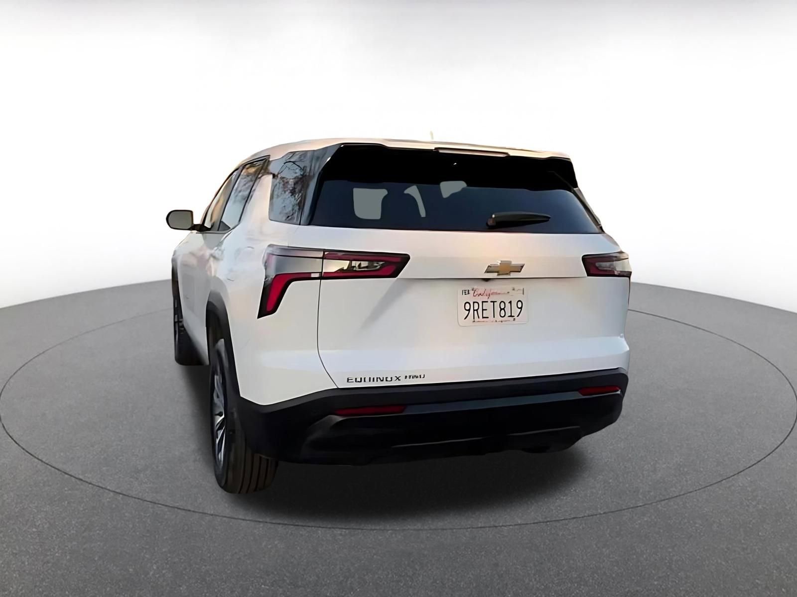 Used 2025 Chevrolet Equinox LT image 11