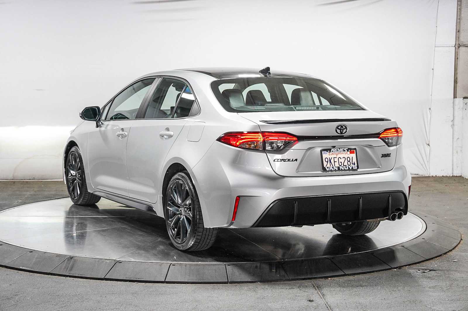Certified 2024 Toyota Corolla XSE FWD image 3