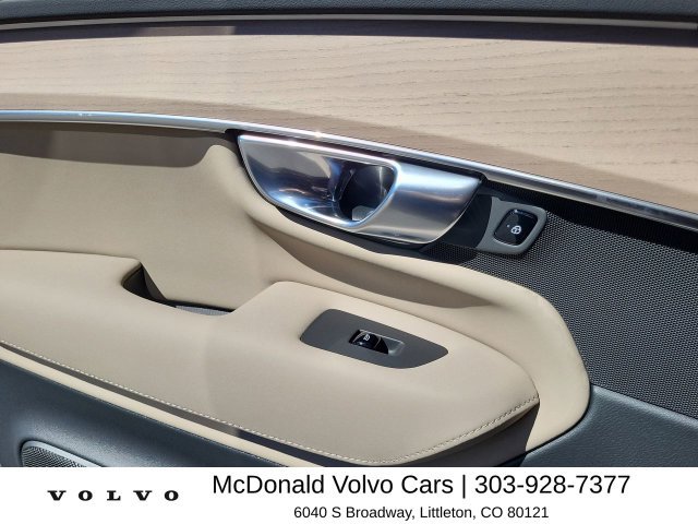 Used 2026 Volvo XC90 B6 Plus w/ Protection Package Premier AWD/4WD image 15