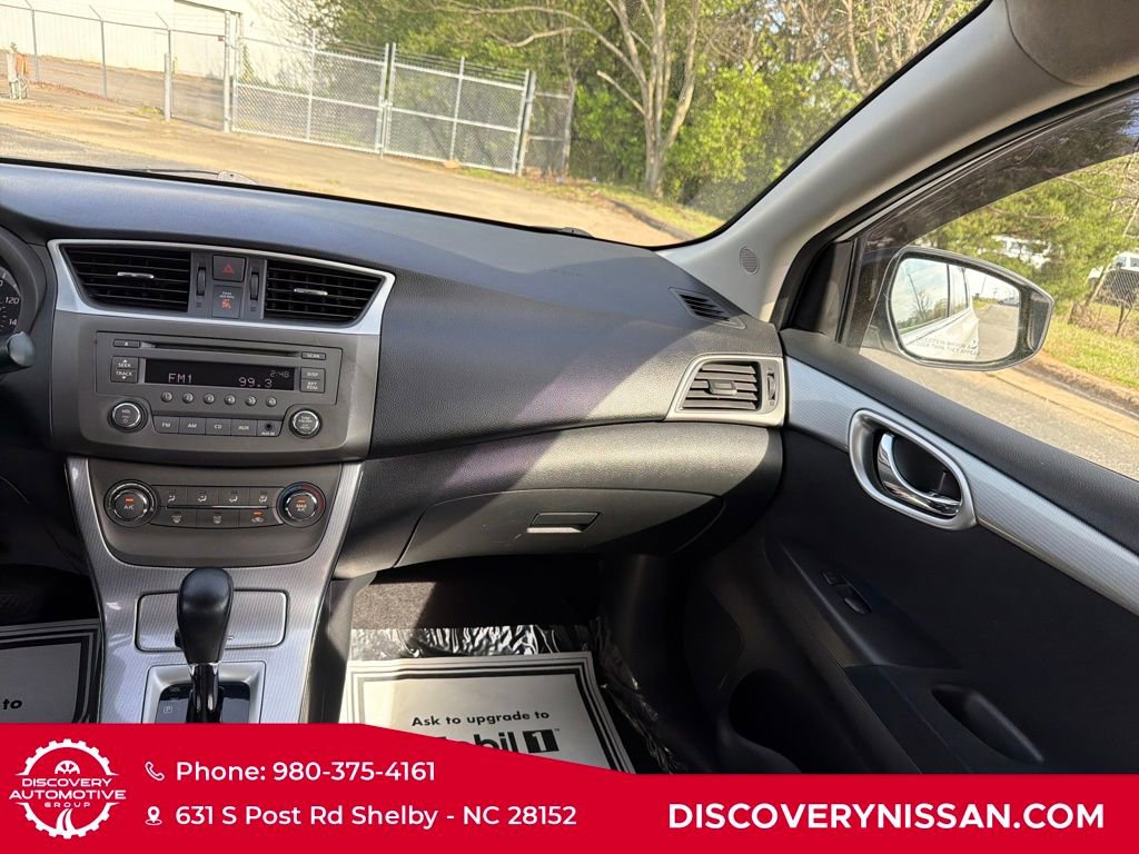 Used 2014 Nissan Sentra SR image 29