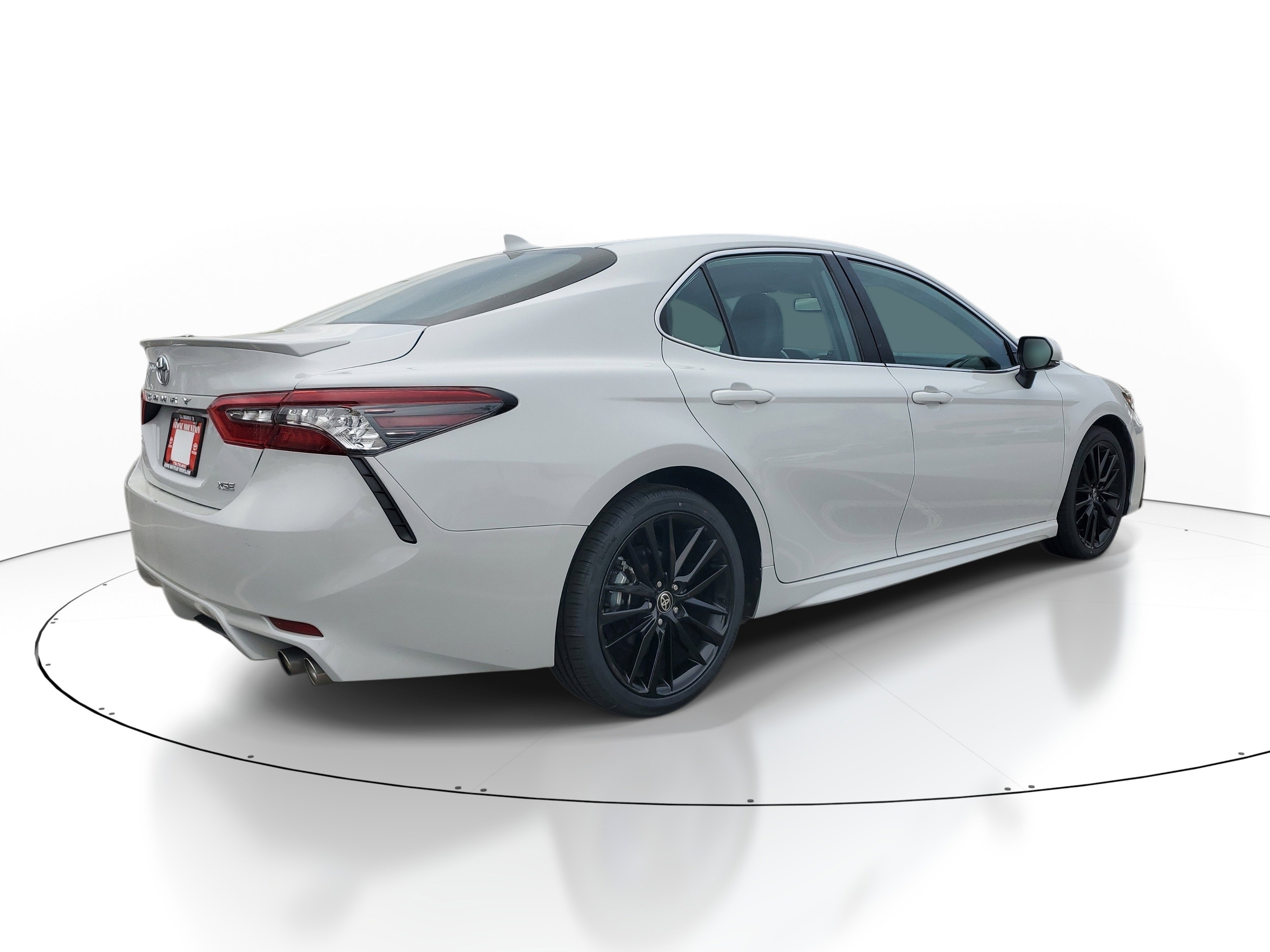 Used 2024 Toyota Camry XSE image 6