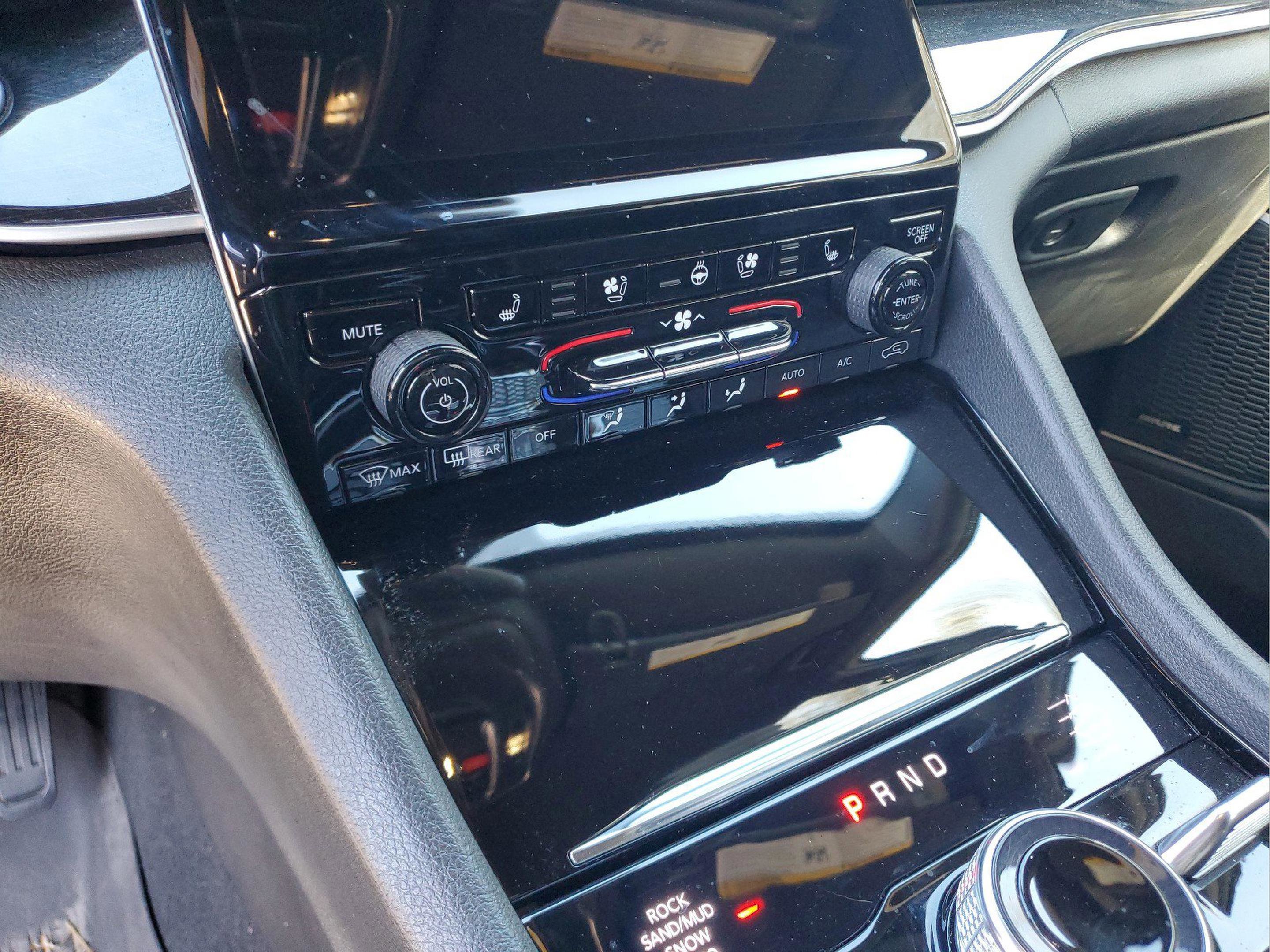 Certified 2022 Jeep Grand Cherokee Trailhawk image 24