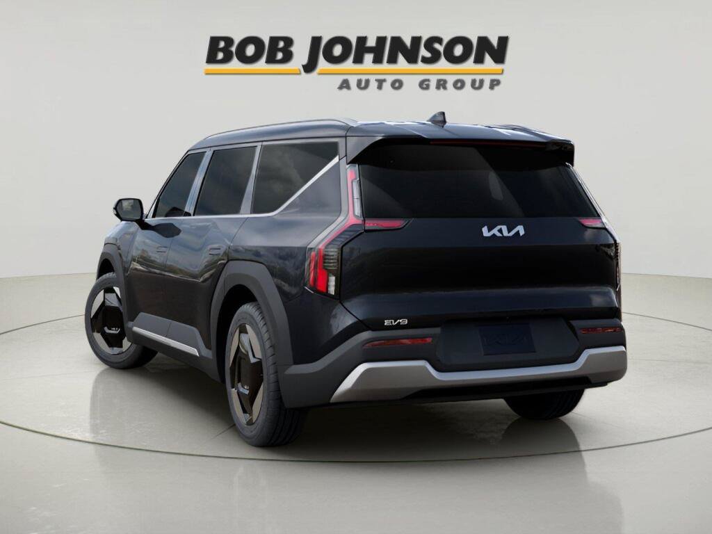 New 2026 Kia EV9 Wind AWD/4WD image 5