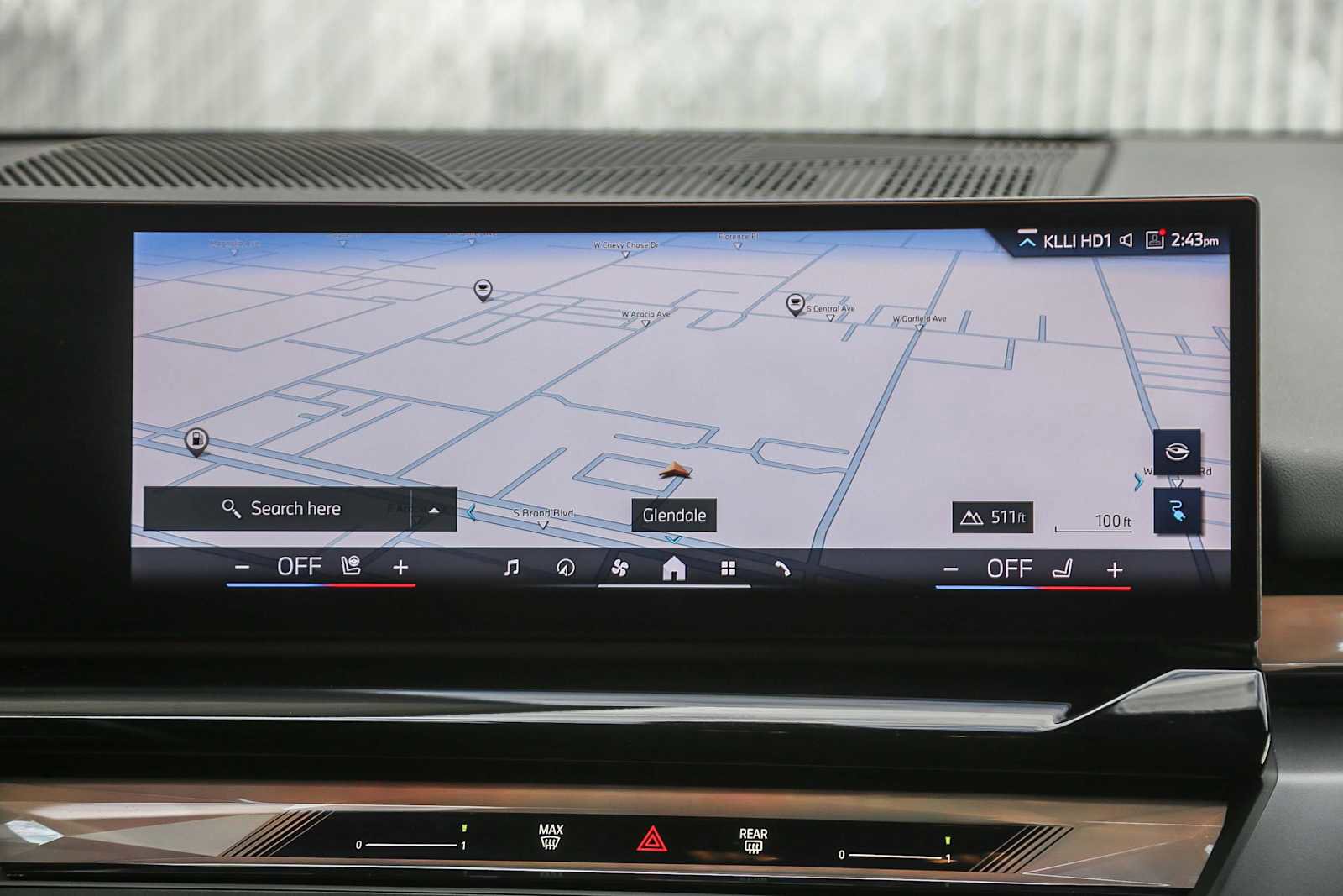 Used 2024 BMW i5 eDrive40i w/ M Sport Package image 11