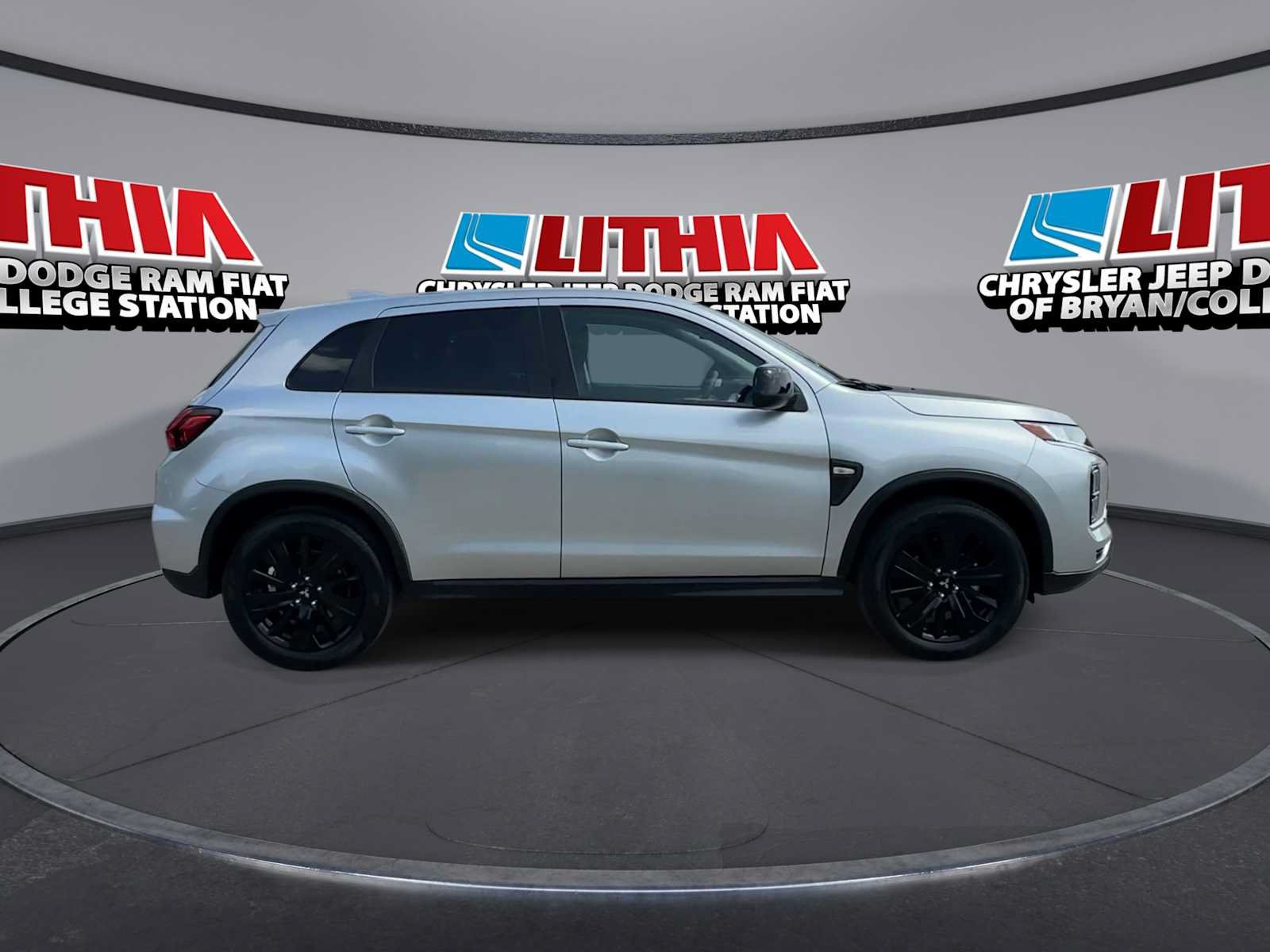 Used 2026 Mitsubishi Outlander Sport ES AWD/4WD image 9