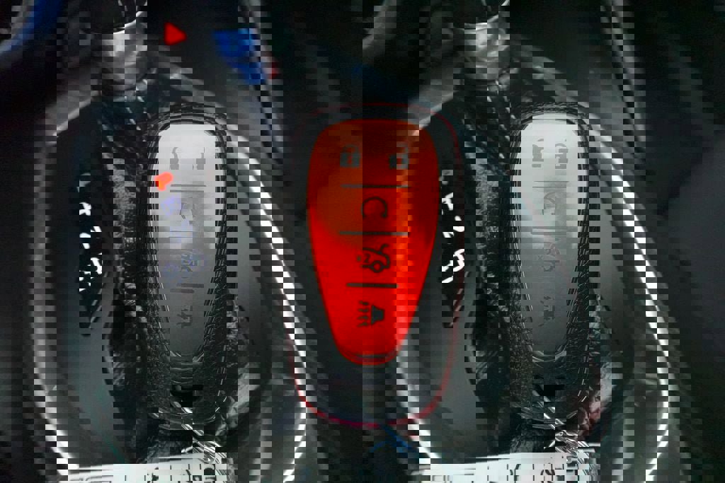 Used 2019 Chevrolet Camaro LT image 18