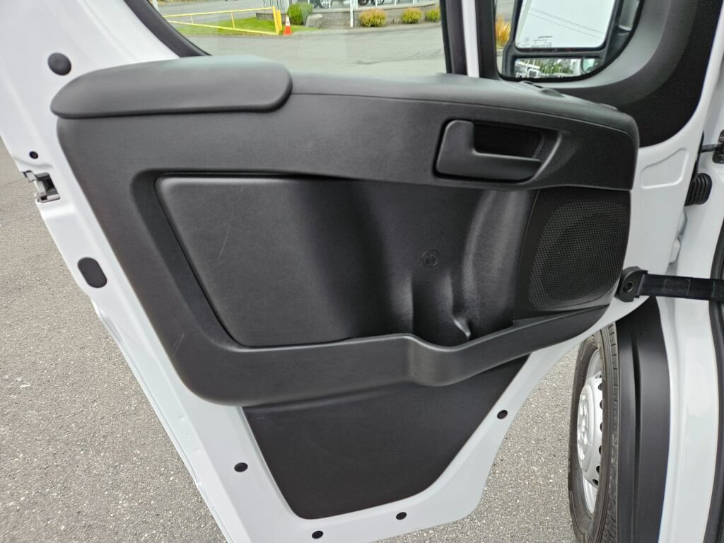 Used 2025 RAM ProMaster 3500 FWD image 19