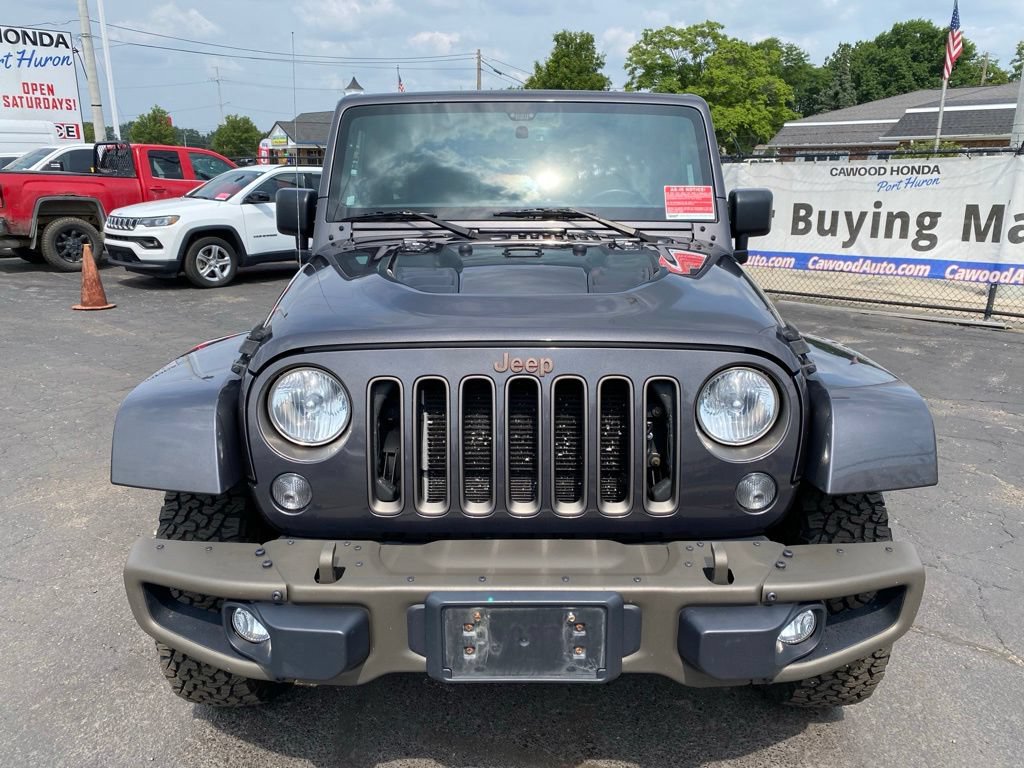 Used 2016 Jeep Wrangler Unlimited Sahara AWD/4WD image 8