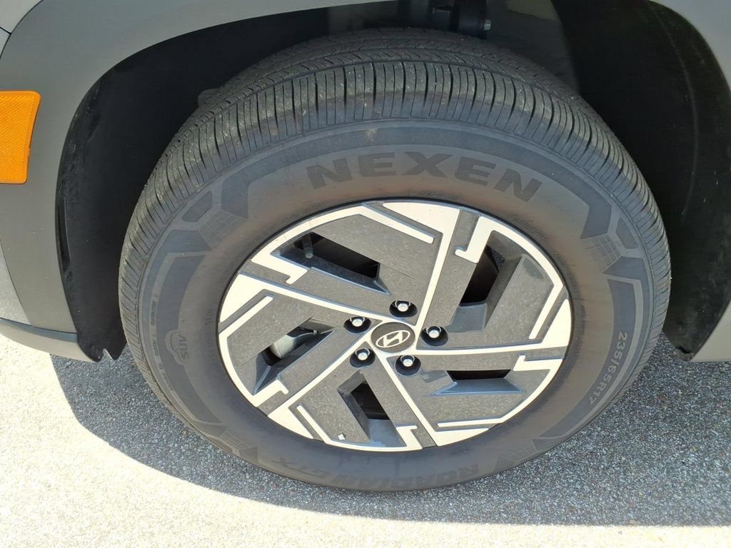 New 2026 Hyundai Tucson Blue SE AWD/4WD image 9