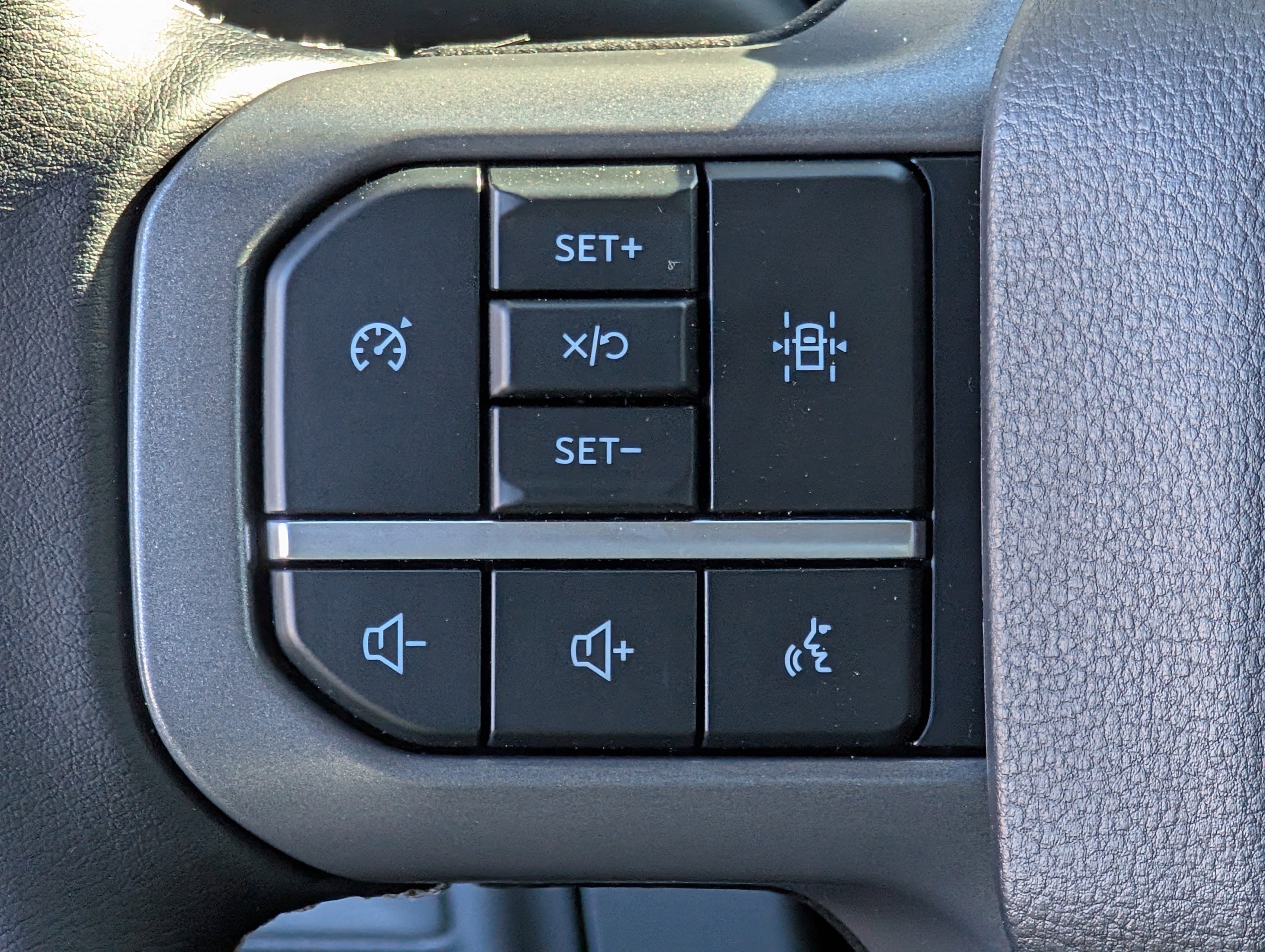 New 2025 Ford F150 Lightning XLT image 14