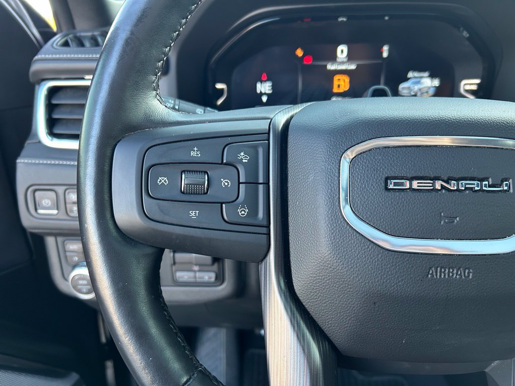 Used 2023 GMC Yukon Denali Ultimate AWD/4WD image 20
