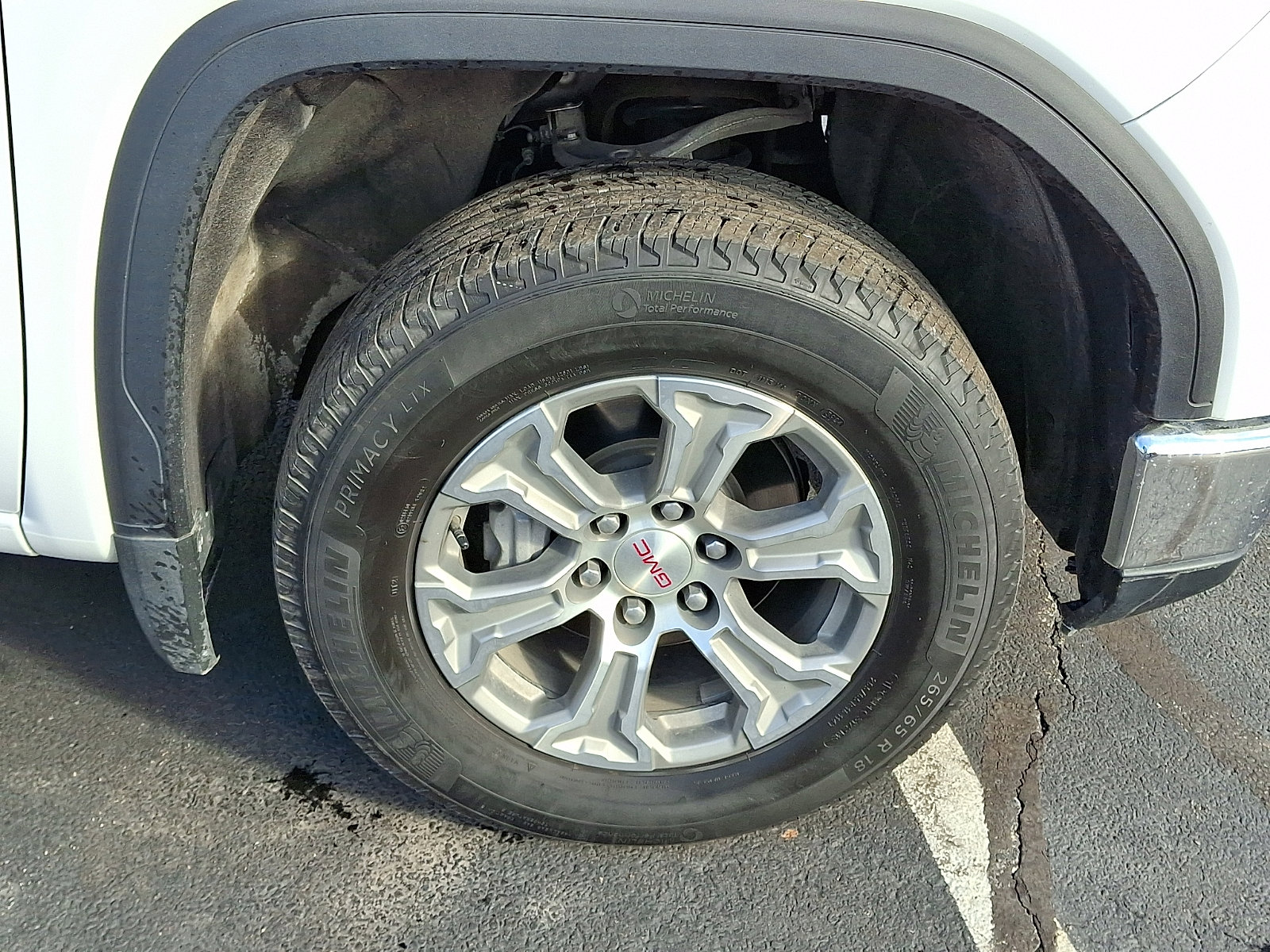 Certified 2025 GMC Sierra 1500 SLT image 9