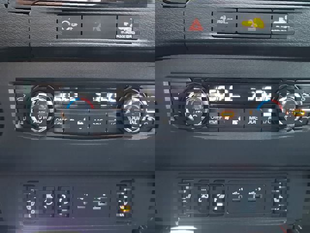 Certified 2023 Nissan Frontier PRO-4X w/ Pro Convenience Package image 13