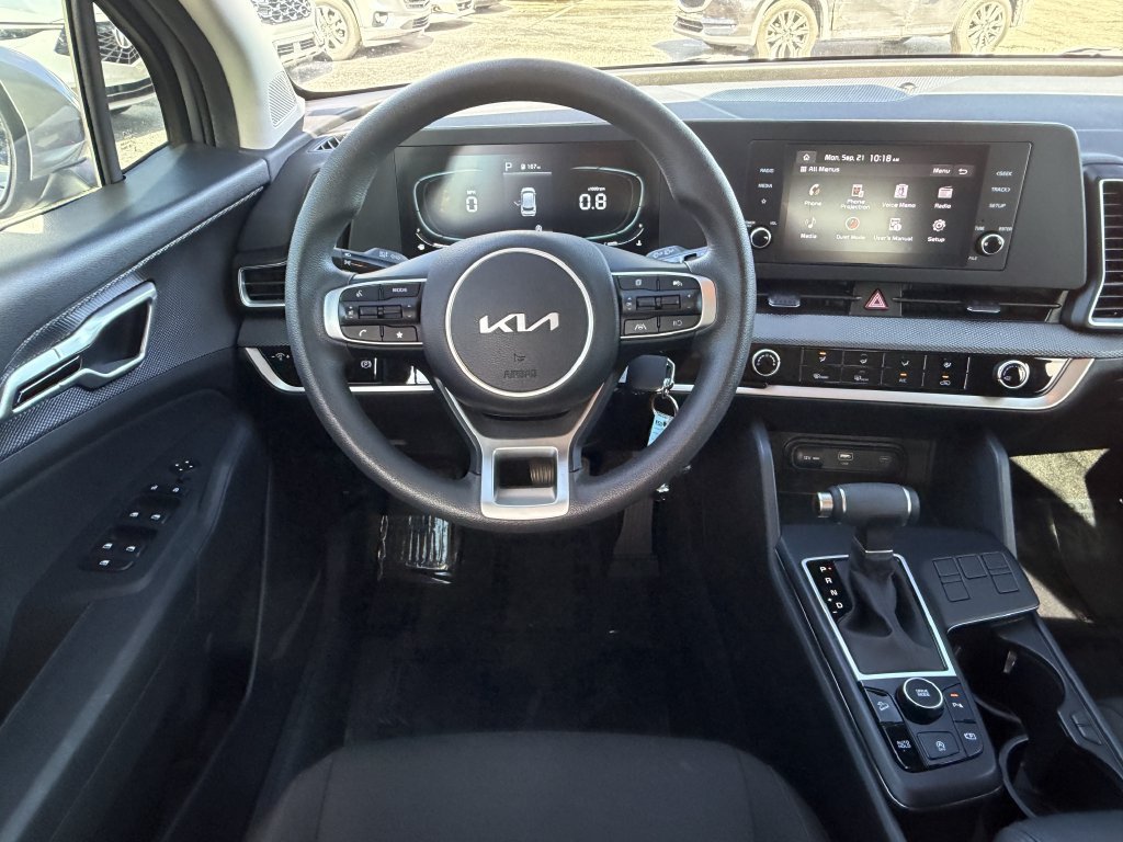 Certified 2025 Kia Sportage LX FWD image 12