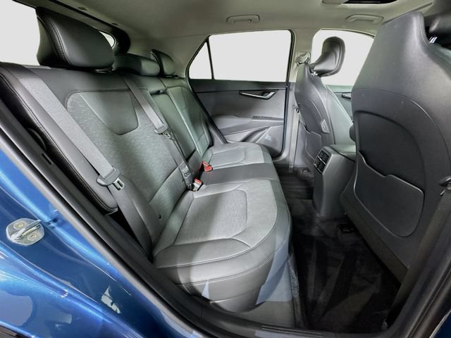Used 2023 Kia Niro SX Touring FWD image 29