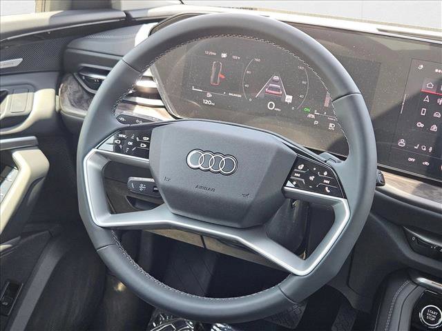 New 2025 Audi Q5 Premium Plus image 11