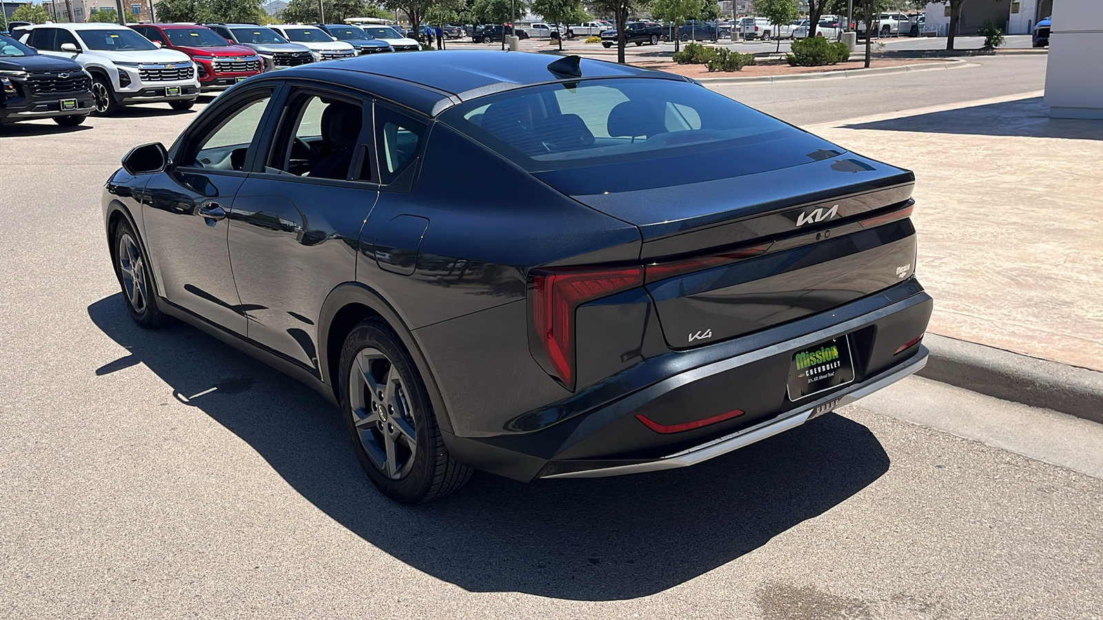 Used 2025 Kia K4 FWD image 6