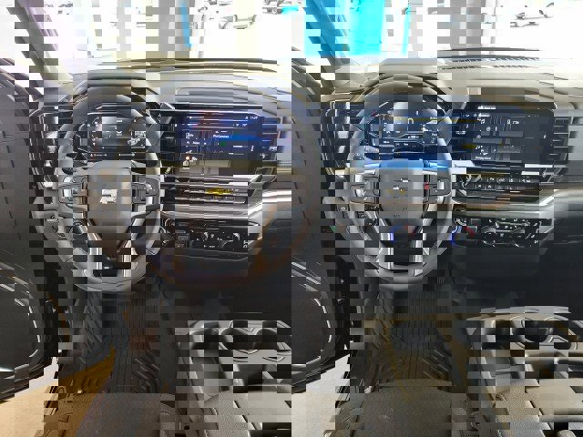 New 2025 Chevrolet Silverado 1500 LT w/ Z71 Off-Road Package image 2