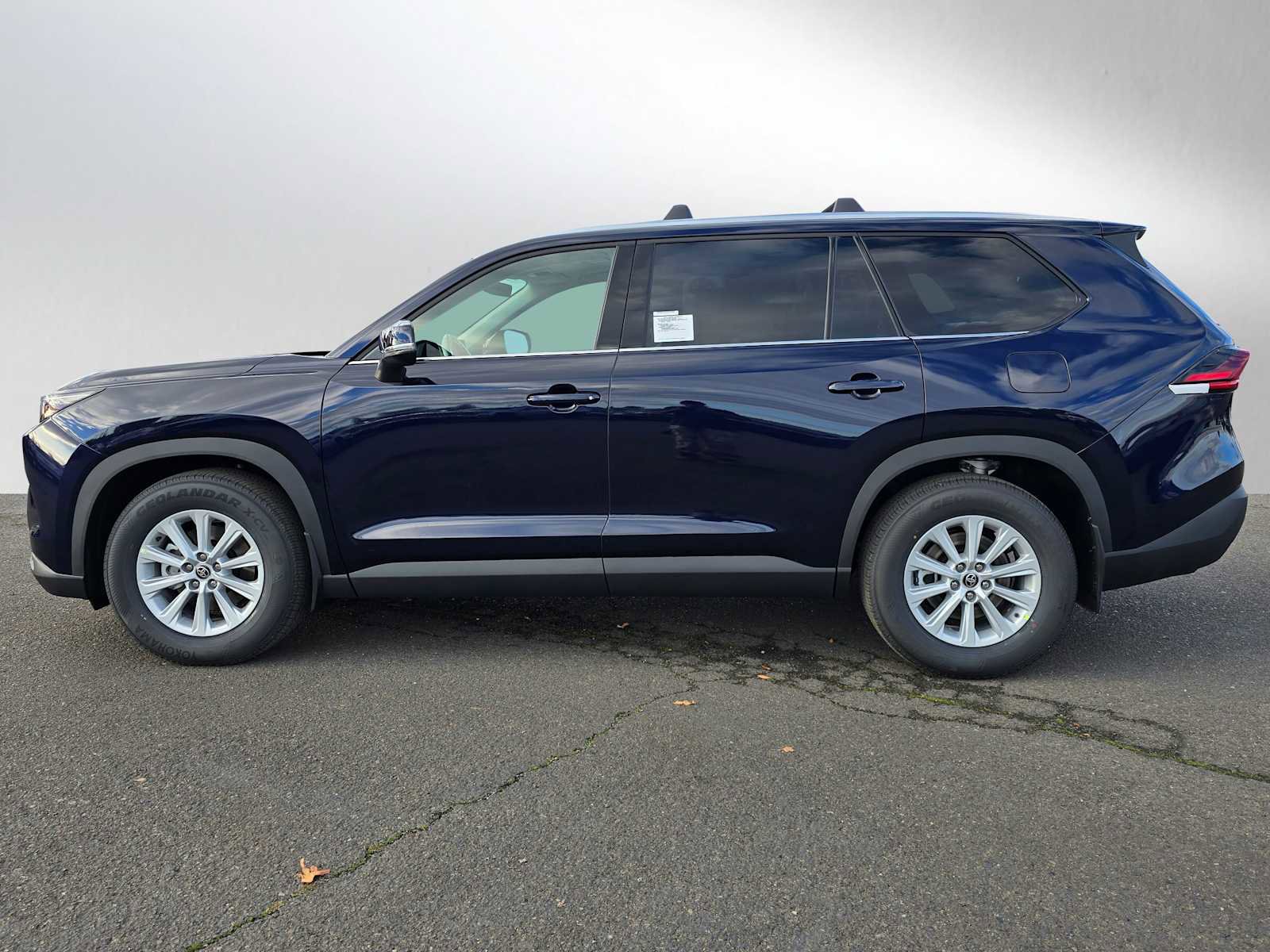New 2026 Toyota Grand Highlander XLE image 6
