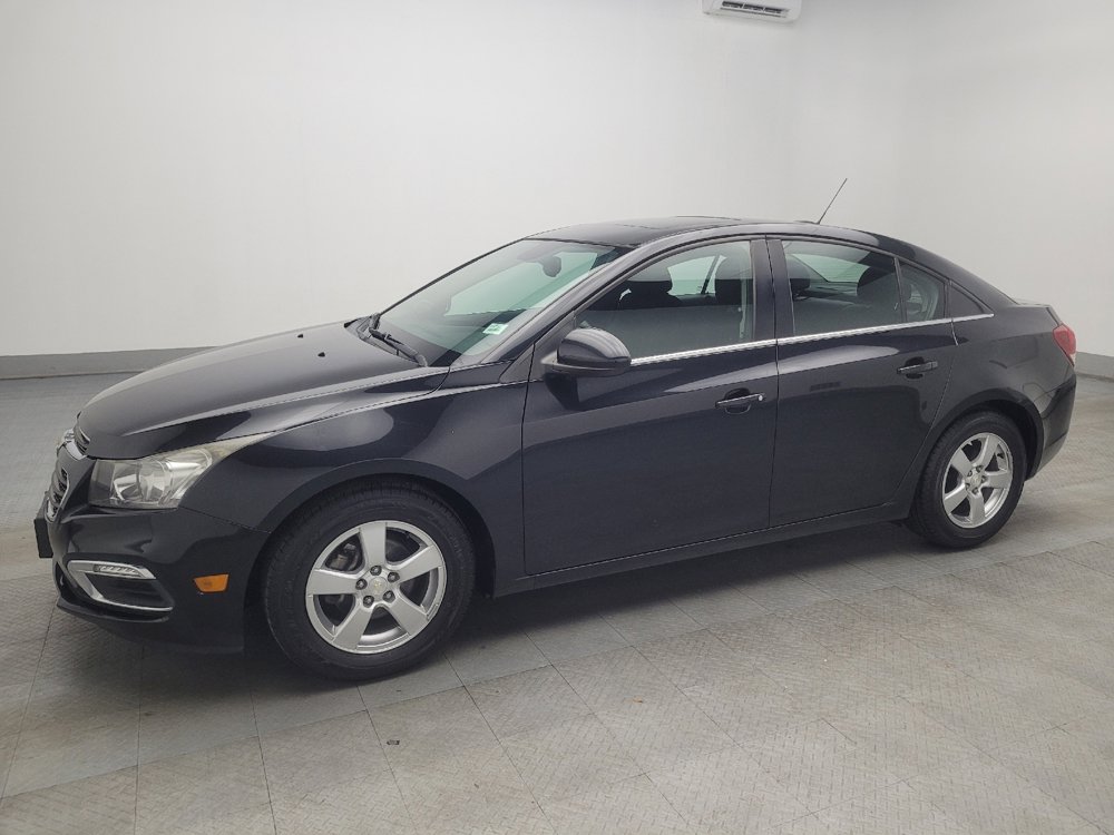 Used 2015 Chevrolet Cruze LT w/ Sun And Sound Package image 2