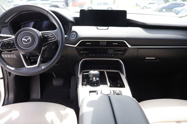 Used 2024 MAZDA CX-90 Plug-In Hybrid w/ Premium Pkg AWD/4WD image 9
