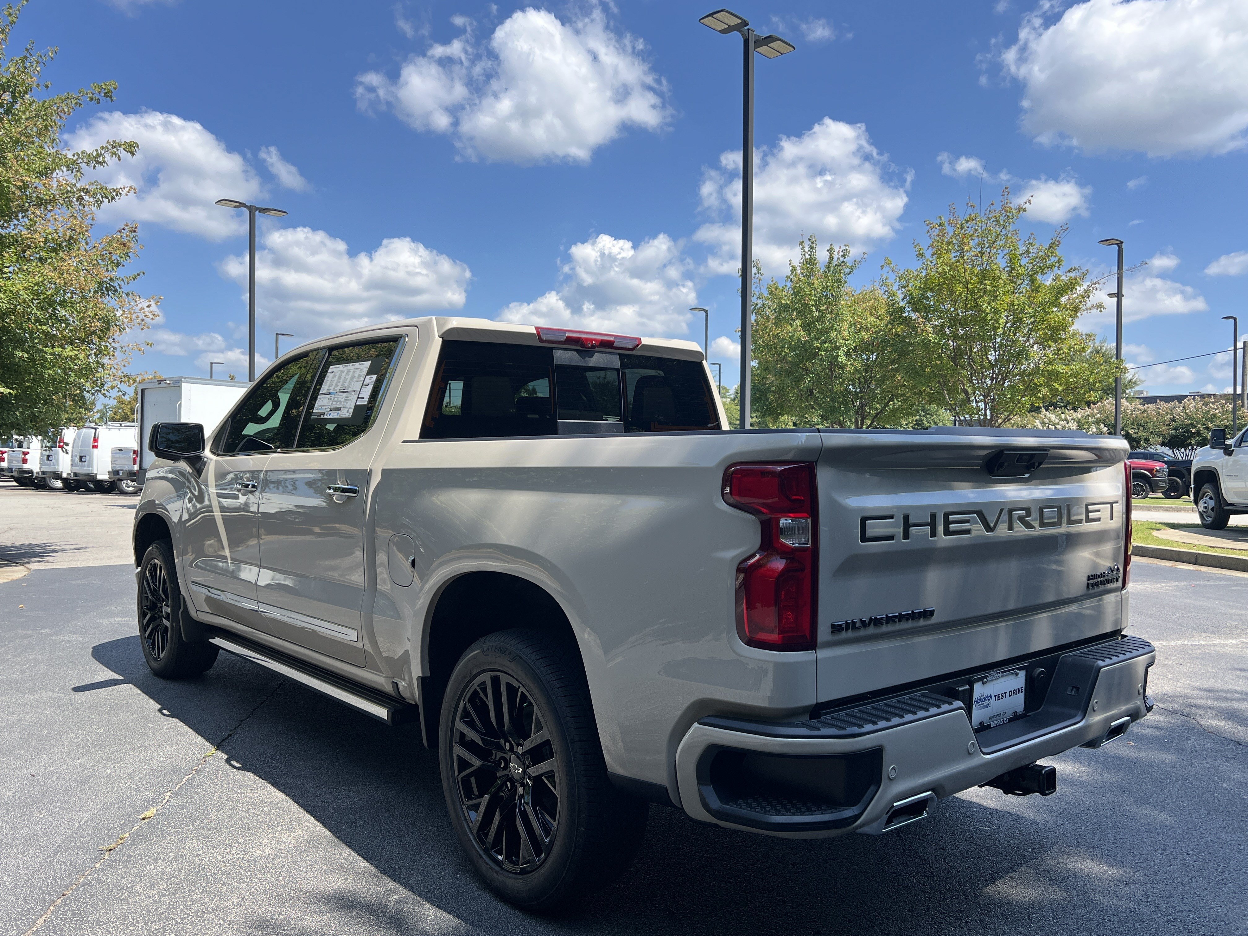 New 2026 Chevrolet Silverado 1500 High Country AWD/4WD image 7
