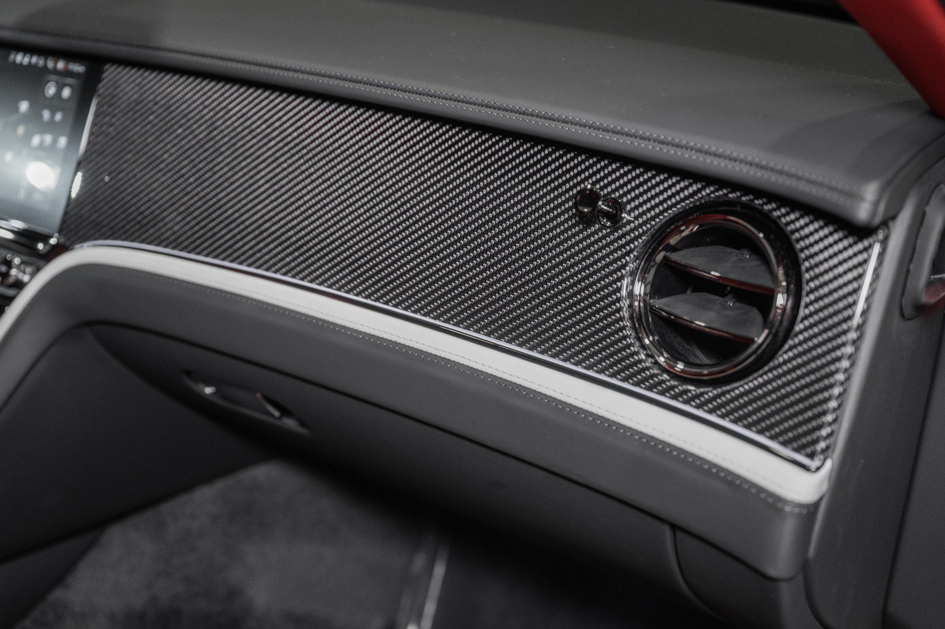 Used 2025 Bentley Flying Spur Plug-In Hybrid AWD/4WD image 61