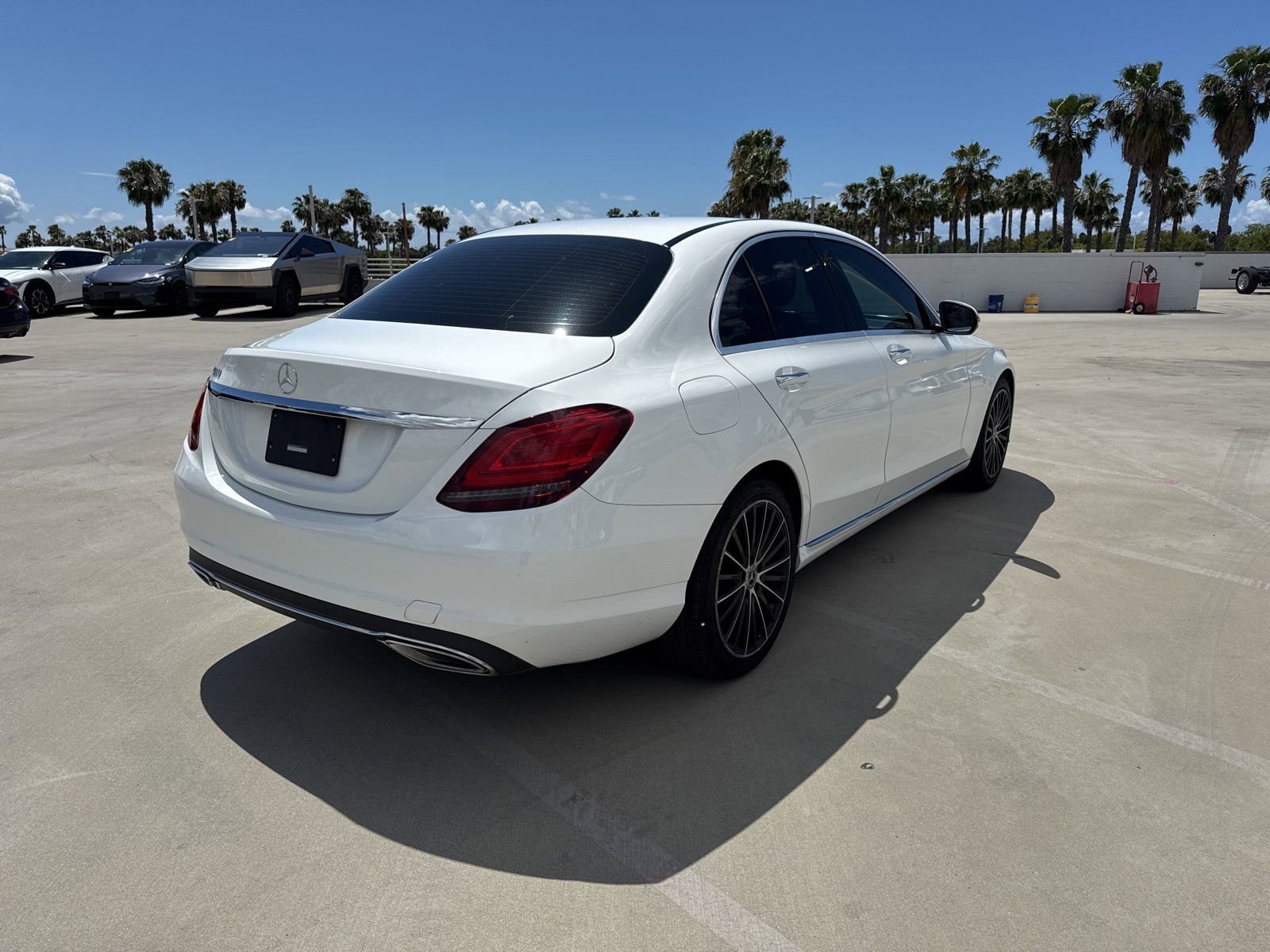 Used 2021 Mercedes-Benz C 300 Sedan image 3