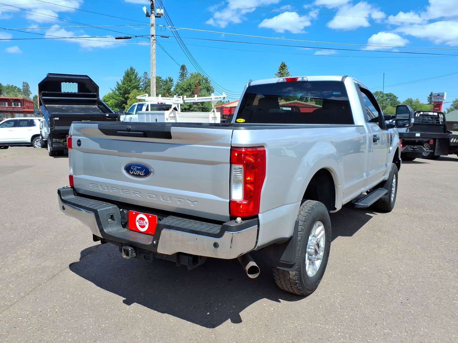 Used 2018 Ford F350 XLT w/ XLT Value Package AWD/4WD image 6