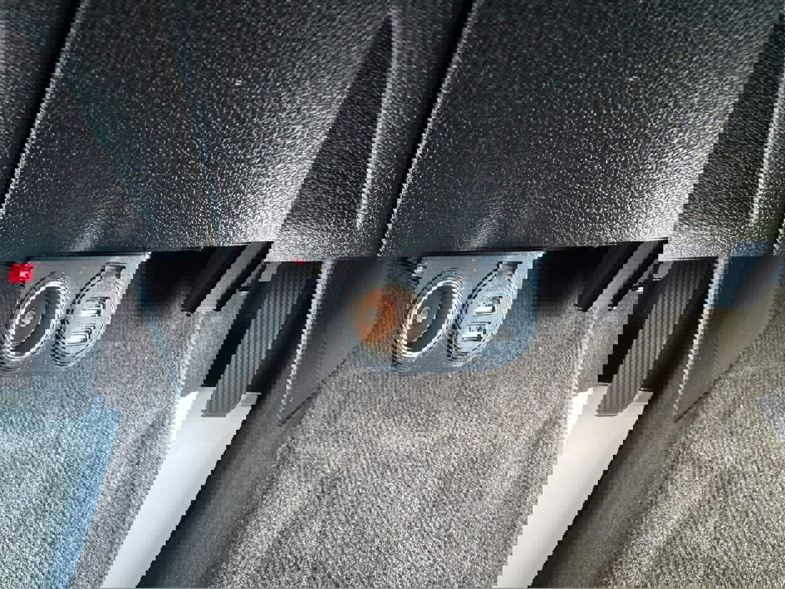 Used 2010 GMC Sierra 1500 SLE w/ Power Pack Plus image 23