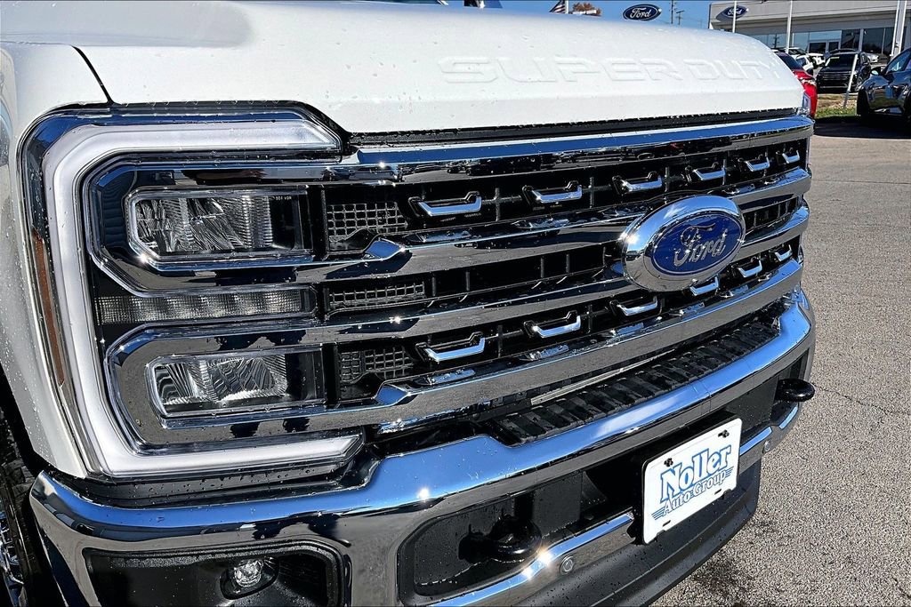 New 2026 Ford F350 Lariat w/ Lariat Ultimate Package image 35