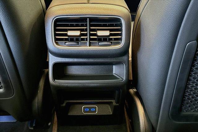New 2026 Mercedes-Benz GLE 450e 4MATIC image 23