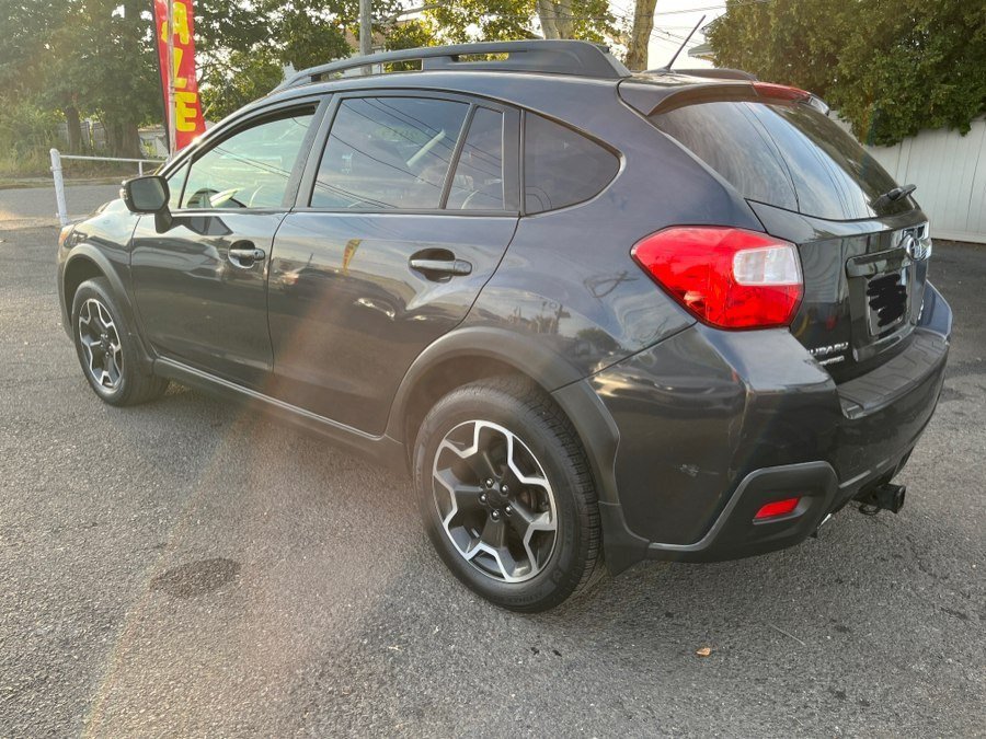 Used 2015 Subaru Crosstrek 2.0i Limited w/ Popular Package #2 AWD/4WD image 3