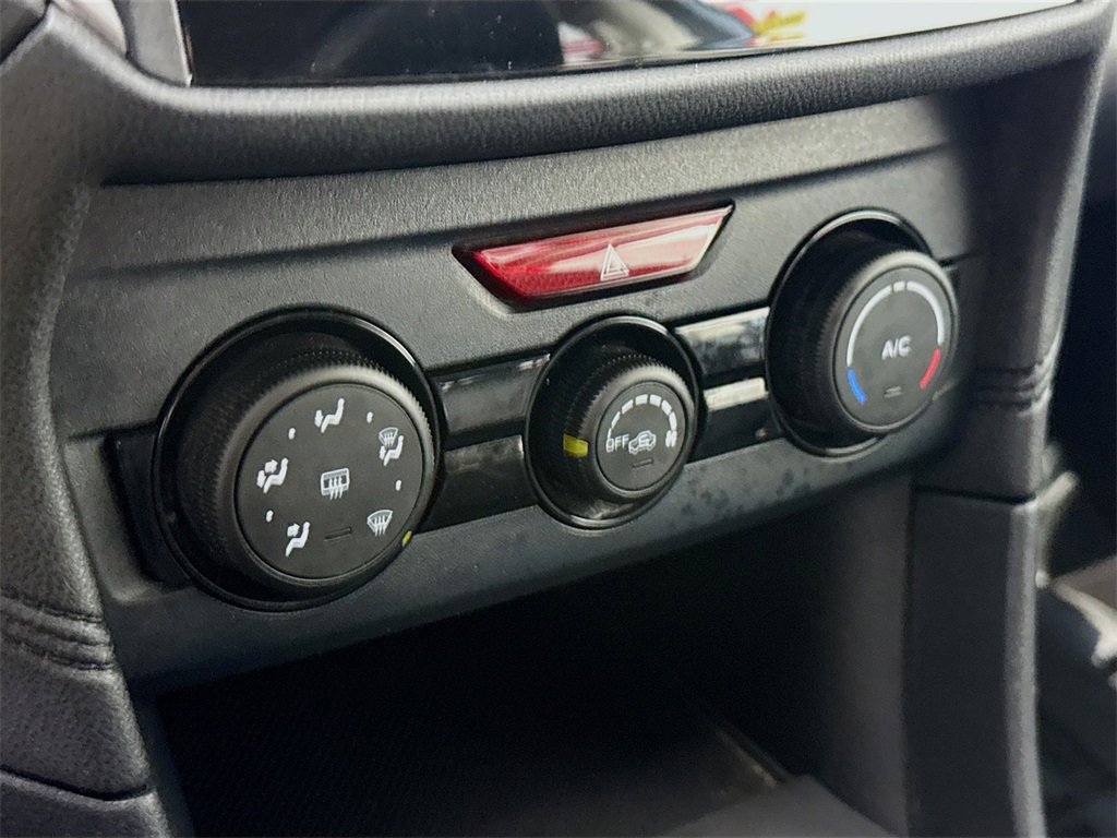 Used 2019 Subaru Crosstrek 2.0i image 7