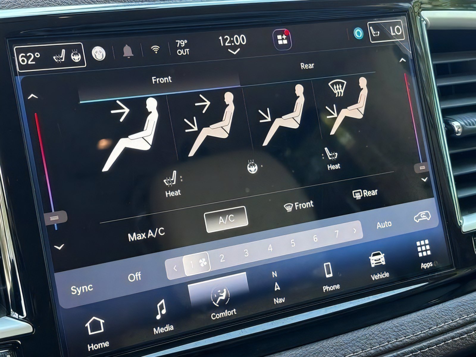 Used 2021 Chrysler Pacifica Touring-L w/ Uconnect Theater Family Group FWD image 28