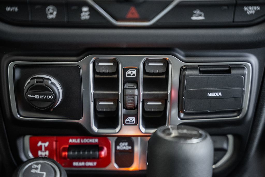 New 2026 Jeep Gladiator Mojave image 22