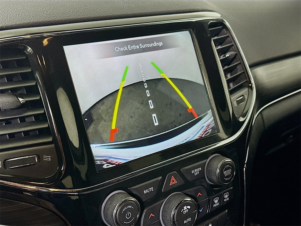 Used 2022 Jeep Grand Cherokee Limited w/ Tech Group image 10