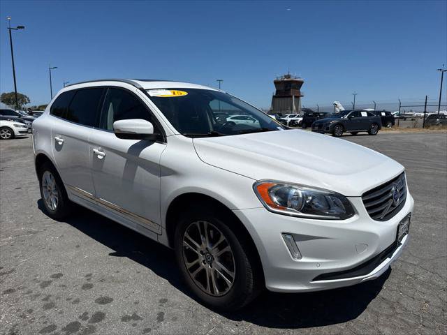Used 2015 Volvo XC60 T5 Premier Plus FWD image 2
