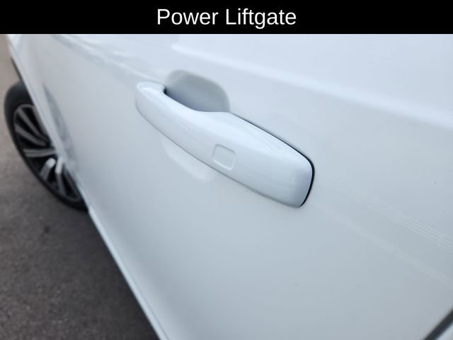 Used 2020 Volvo XC90 T5 Momentum image 17