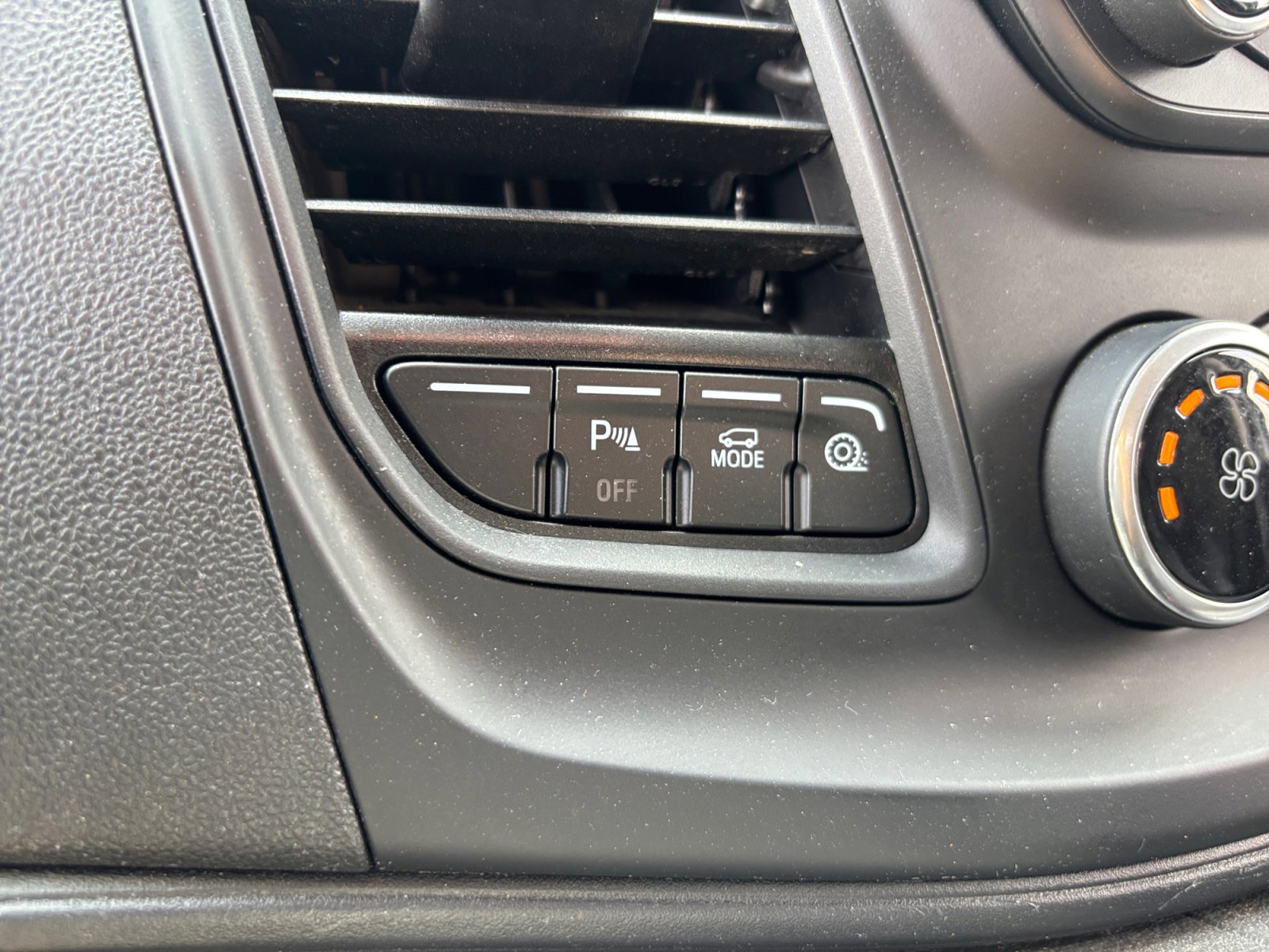 Used 2022 Ford Transit 150 Low Roof w/ Load Area Protection Package image 29